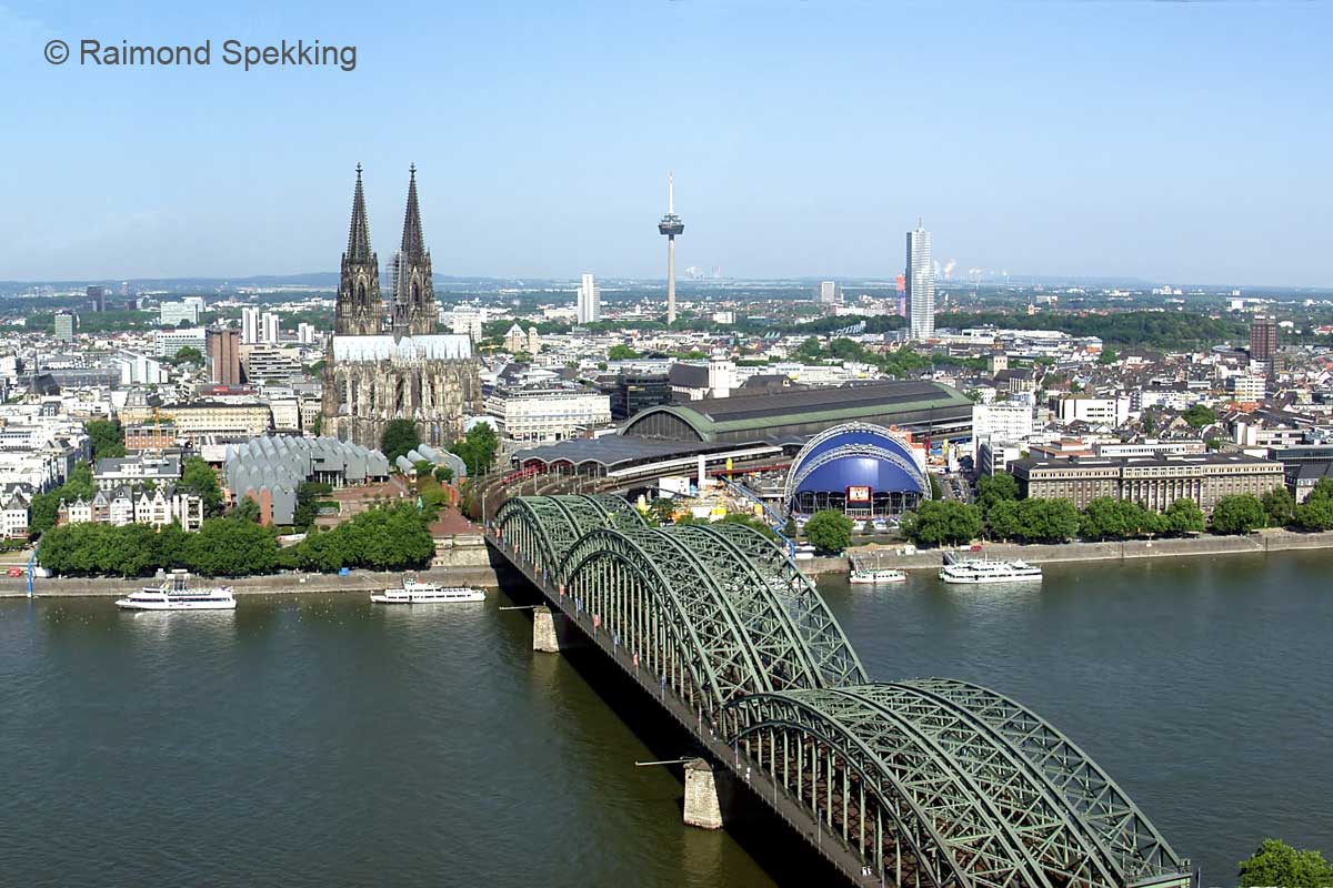 Stadt Köln ( Entfernung 80 km)